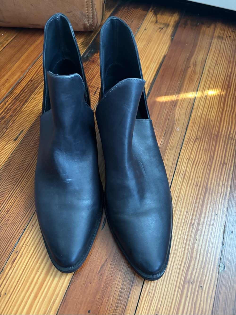Free People Women’s Black Leather Slip-On Ankle Shoes